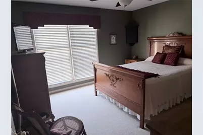 2142 Pearce Circle, Salem, OH 44460 - Photo 13