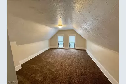 39 N Balch Street, Akron, OH 44303 - Photo 3