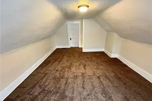 39 N Balch St, Akron, OH 44303 - Photo 5