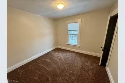 39 N Balch Street, Akron, OH 44303 - Photo 15