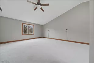 2013 Dornoch Dr, Uniontown, OH 44685 - Photo 15