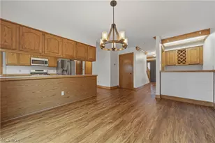 2013 Dornoch Dr, Uniontown, OH 44685 - Photo 31