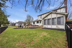 2013 Dornoch Dr, Uniontown, OH 44685 - Photo 49