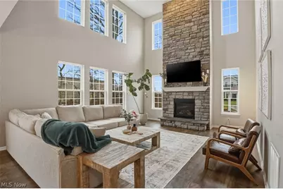 32895 Rebecca Lane, Avon Lake, OH 44012 - Photo 5