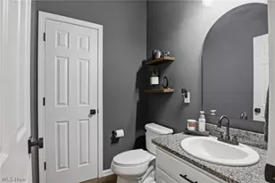 32895 Rebecca Ln, Avon Lake, OH 44012 - Photo 21