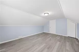 20705 Hansen Rd, Maple Heights, OH 44137 - Photo 19