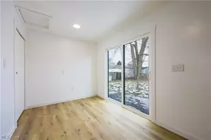 2102 Endrow Ave NE, Canton, OH 44705 - Photo 13