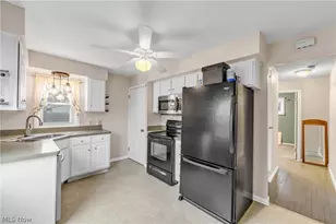 15414 Chatfield Ave, Loveland, OH 44111 - Photo 9