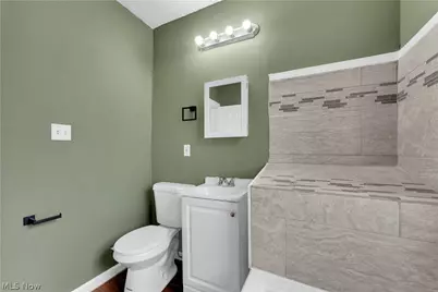 3519 W 100th Street #2, Loveland, OH 44111 - Photo 17