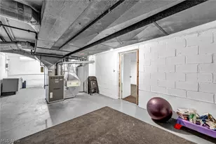 2425 Brian Dr, Beachwood, OH 44122 - Photo 47