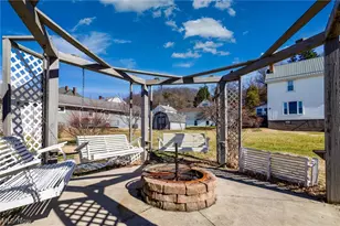 165 9th St, Wellsburg, WV 26070 - Photo 5