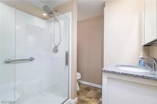 165 9th St, Wellsburg, WV 26070 - Photo 23