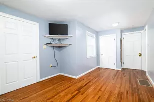 165 9th St, Wellsburg, WV 26070 - Photo 21