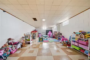 2525 Hollyview Ave NE, Canton, OH 44721 - Photo 31