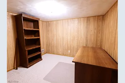 8161 Glenwood Avenue, Youngstown, OH 44512 - Photo 31