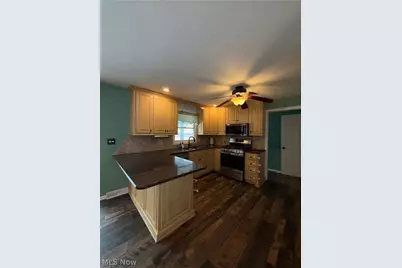 8161 Glenwood Avenue, Youngstown, OH 44512 - Photo 5