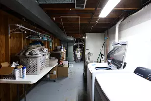 8161 Glenwood Ave, Youngstown, OH 44512 - Photo 37