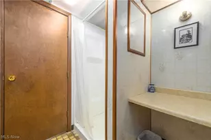 380 Orchardview Rd, Green Hills, OH 44131 - Photo 29