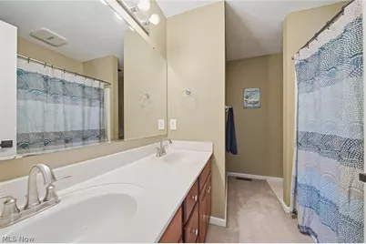 5609 Oakridge Drive, Louisville, OH 44641 - Photo 39