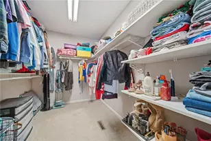 5609 Oakridge Dr, Louisville, OH 44641 - Photo 29