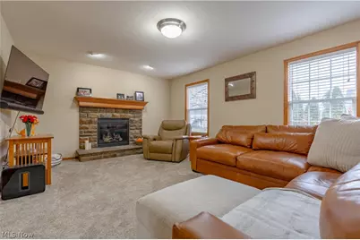 331 Harmon Street SW, North Canton, OH 44720 - Photo 7