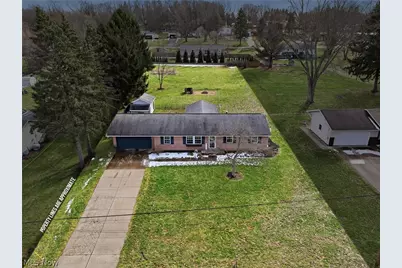 2776 Brouse Street NW, Uniontown, OH 44685 - Photo 43