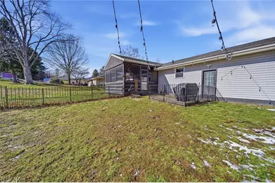2776 Brouse Street NW, Uniontown, OH 44685 - Photo 39