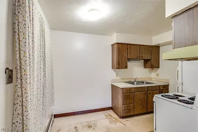 2615 Ellet Avenue, Akron, OH 44312 - Photo 11