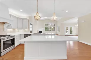 1880 Bradford Pointe Ln, Akron, OH 44313 - Photo 13