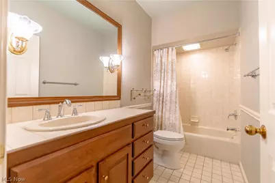 48 La Salle Court SE, Canton, OH 44709 - Photo 31