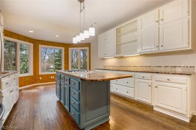 48 La Salle Court SE, Canton, OH 44709 - Photo 13