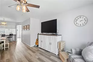 721 Creekside Dr, Huron, OH 44839 - Photo 15