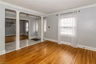 1580 Chesterland Ave, Oakwood, OH 44107 - Photo 9