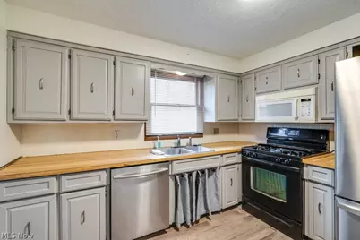 1510 Woodland Drive, Uniontown, OH 44685 - Photo 15