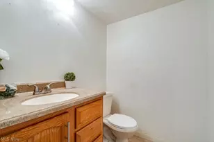 1510 Woodland Dr, Uniontown, OH 44685 - Photo 27