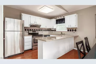 1085 Concord  Place, Zanesville, OH 43701 - Photo 9