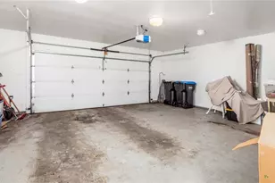 1085 Concord Pl, Zanesville, OH 43701 - Photo 17