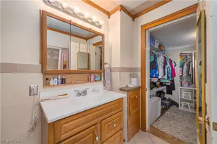 123 Harwood St, Elyria, OH 44035 - Photo 33