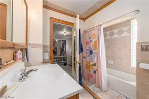 123 Harwood St, Elyria, OH 44035 - Photo 31