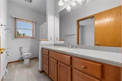 1315 Fieldcrest Drive, Wadsworth, OH 44281 - Photo 27