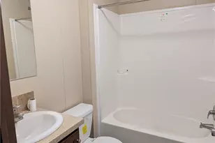 230 Cedar Brook Dr, Elyria, OH 44035 - Photo 9