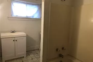 822 Highland Rd NE, Canton, OH 44704 - Photo 33