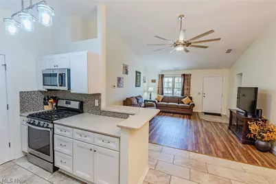 2904 Shakespeare Lane, Avon, OH 44011 - Photo 13