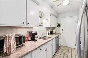 80 Devon Ln, Akron, OH 44313 - Photo 11