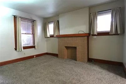 982 Merton Avenue, Akron, OH 44306 - Photo 9