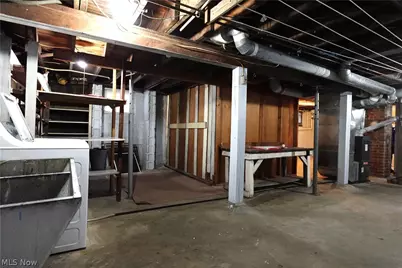 982 Merton Avenue, Akron, OH 44306 - Photo 25