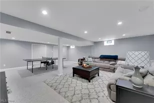 955 Lawrence St, Medina, OH 44256 - Photo 35