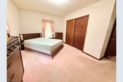 56485 Deep Run Road, Martins Ferry, OH 43935 - Photo 15