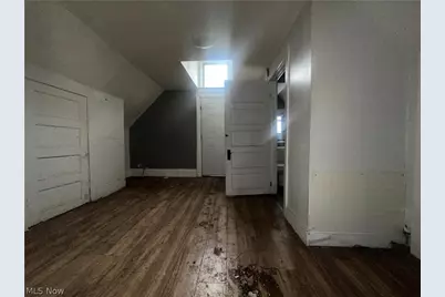 6404 Carl Avenue, Loveland, OH 44103 - Photo 7