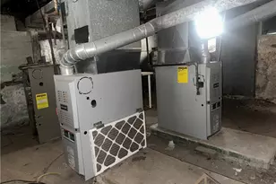 6404 Carl Ave, Loveland, OH 44103 - Photo 17